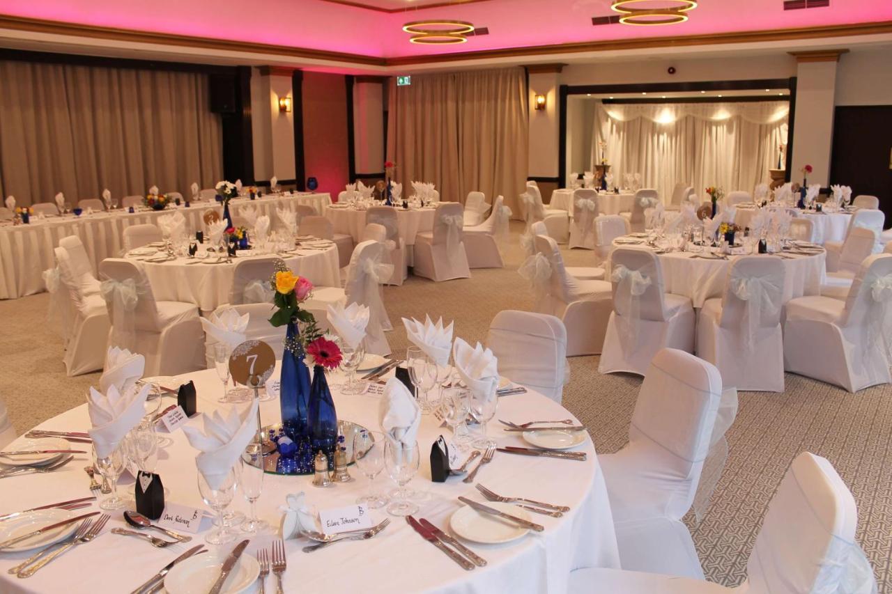 Swindon Blunsdon House Hotel, BW Premier Collection Экстерьер фото