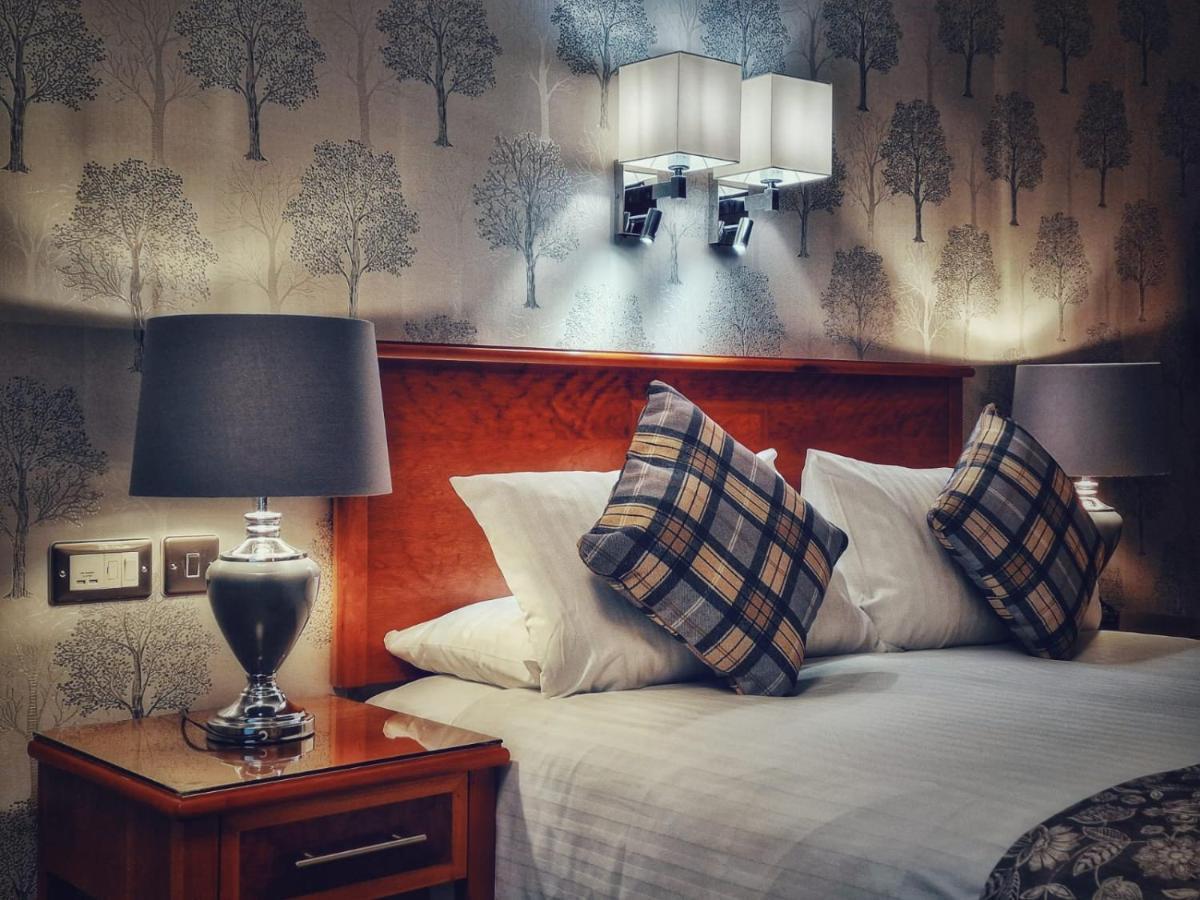 Swindon Blunsdon House Hotel, BW Premier Collection Экстерьер фото