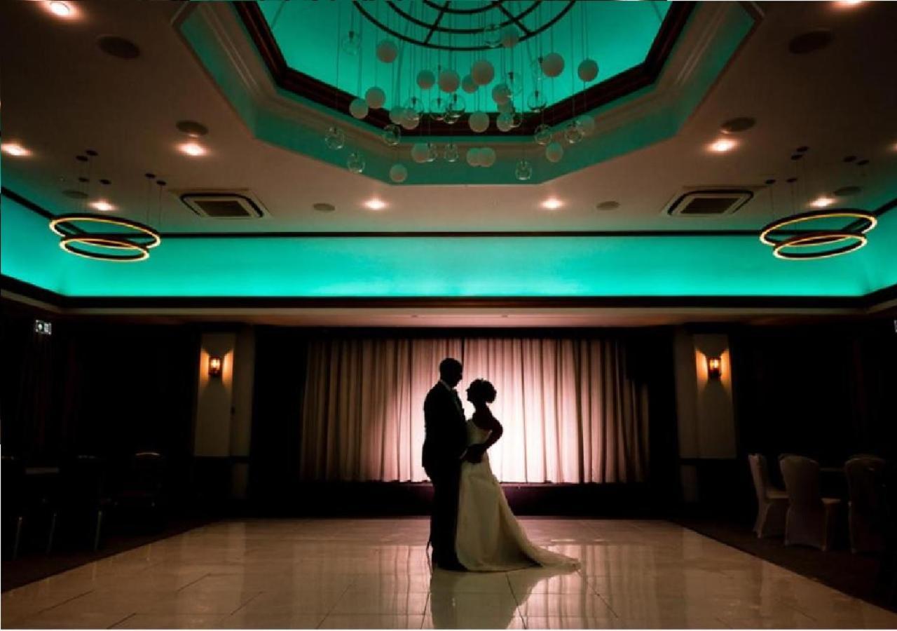 Swindon Blunsdon House Hotel, BW Premier Collection Экстерьер фото