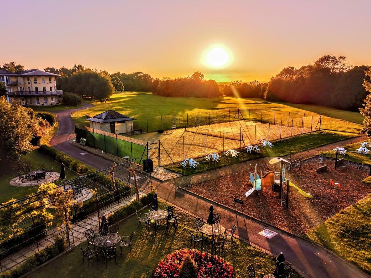 Swindon Blunsdon House Hotel, BW Premier Collection Экстерьер фото