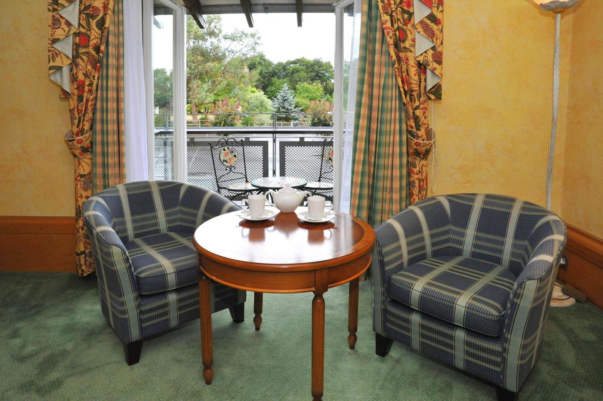 Swindon Blunsdon House Hotel, BW Premier Collection Номер фото