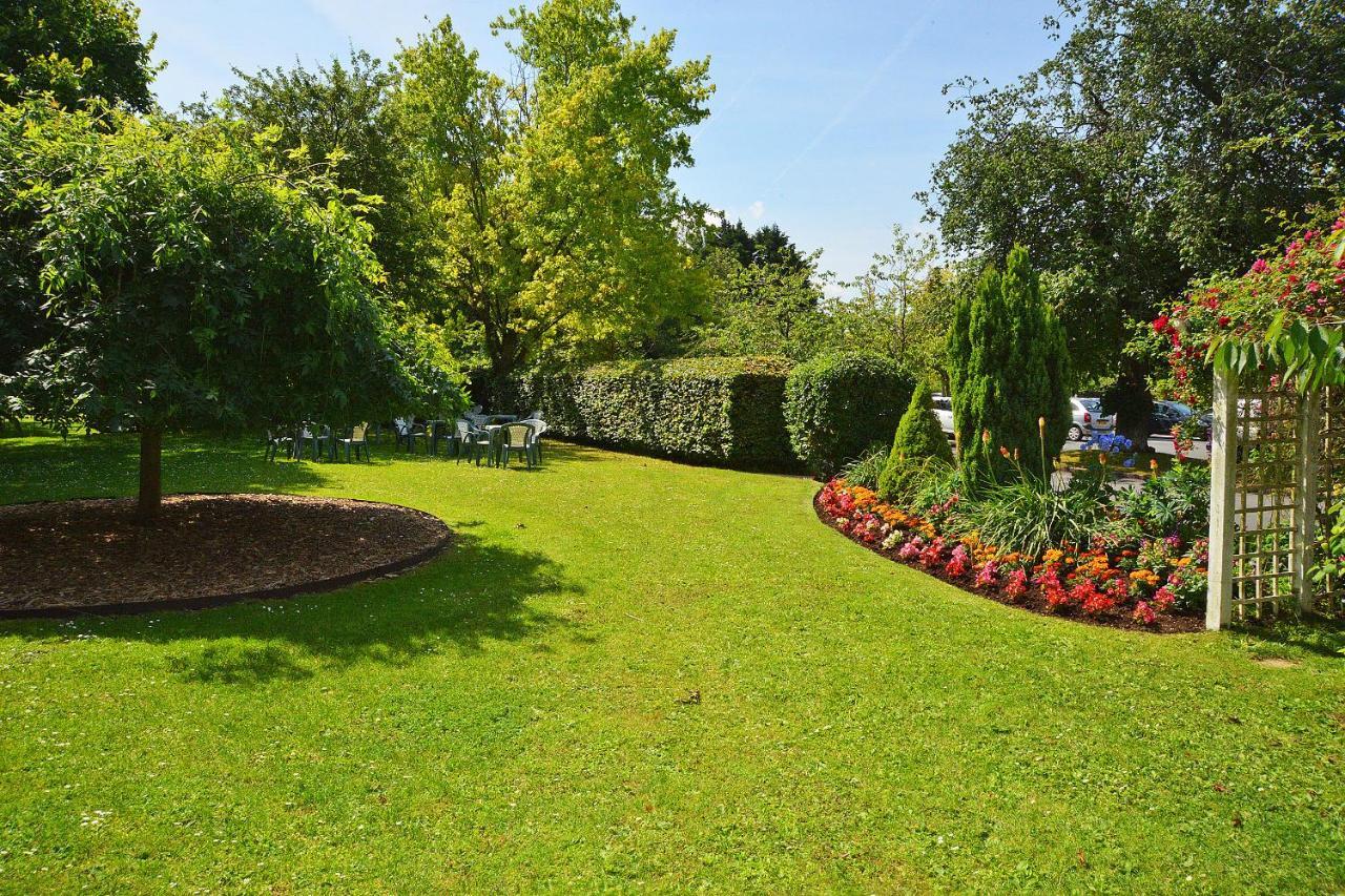 Swindon Blunsdon House Hotel, BW Premier Collection Экстерьер фото